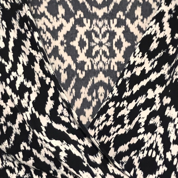 Liz & Co Petite black and white three-quarter sleeve top size petite extra-large - Picture 5 of 9